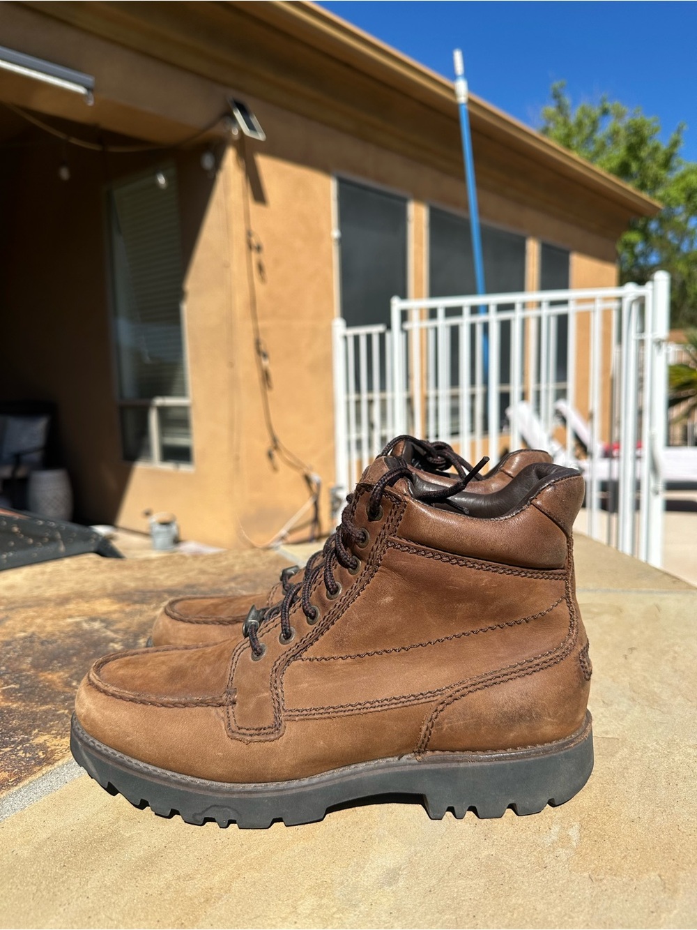 Rockport Brown Leather Upper Chukka Boots Casual Waterproof Shoes Men’s 9